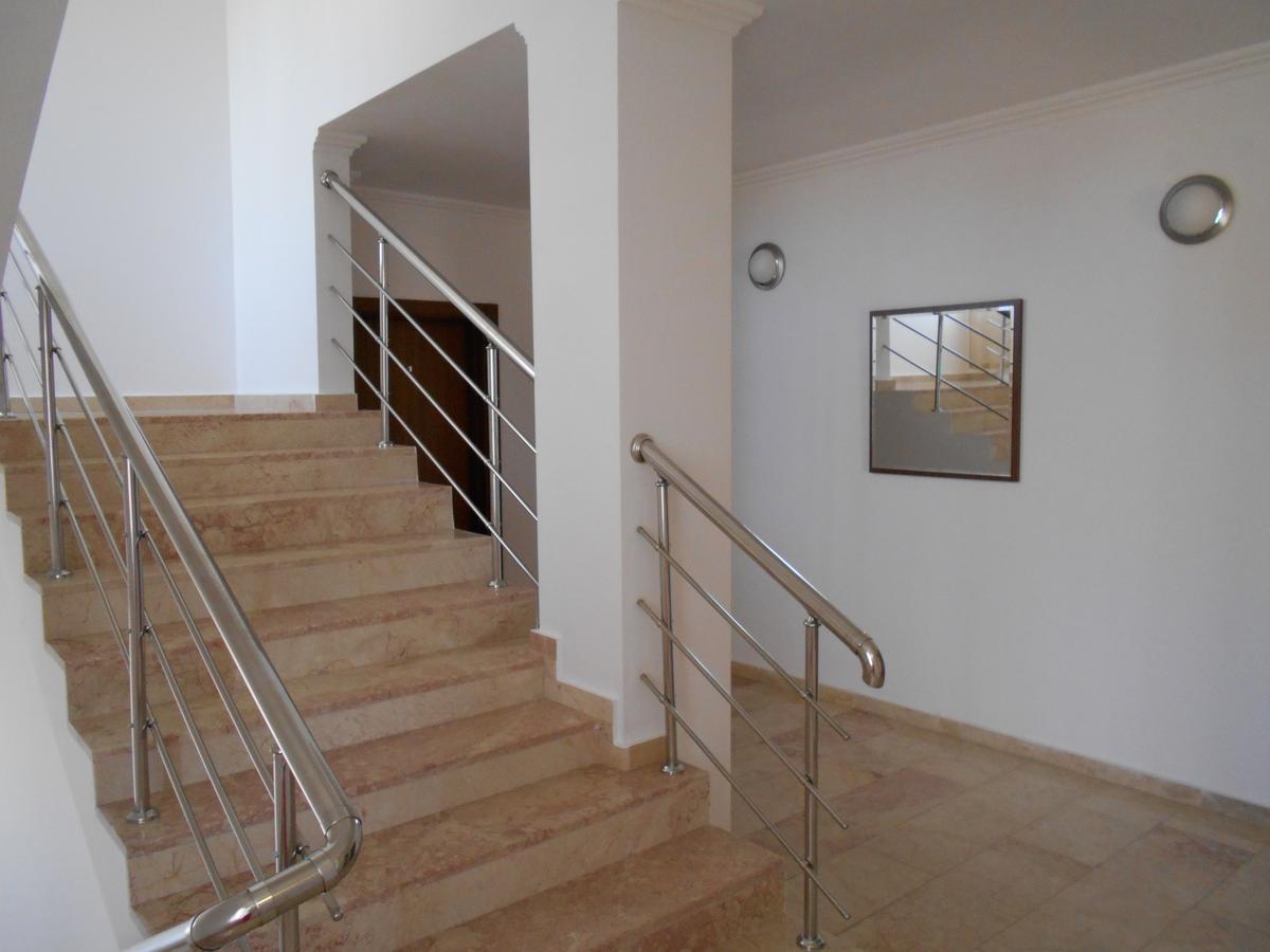 Hotel Amrita Soukhoumi Extérieur photo